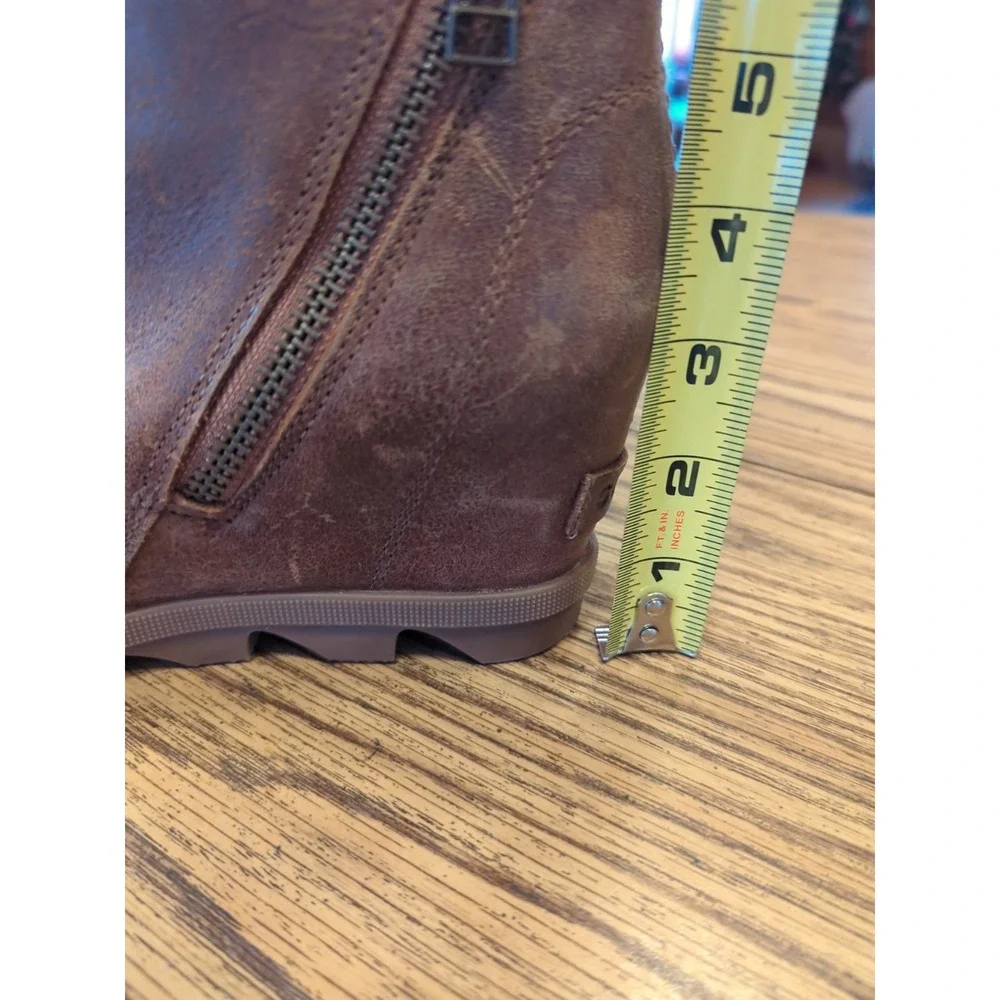 Sorel‎ Women's Joan of Arctic Wedge Brown Leather Booties Size 5 US